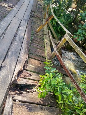 Ponte na localidade de Rio Novo-1.jfif