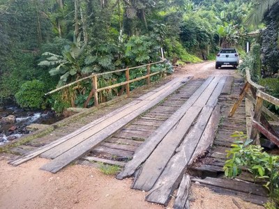 Ponte na localidade de Rio Novo.jpg