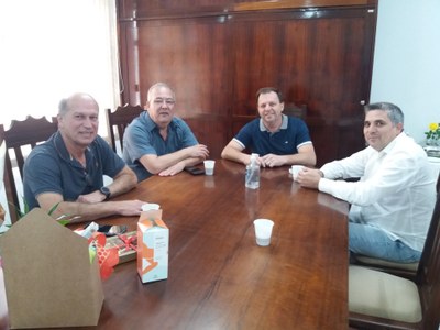 Vereador Cesar Antonio Raboch e assessores do deputado Cel. Armando-1.jpg