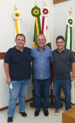 Eleição legislativo-Carlos, Luiz, Benjamin.jpeg
