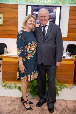 Vice-prefeito Finta e esposa